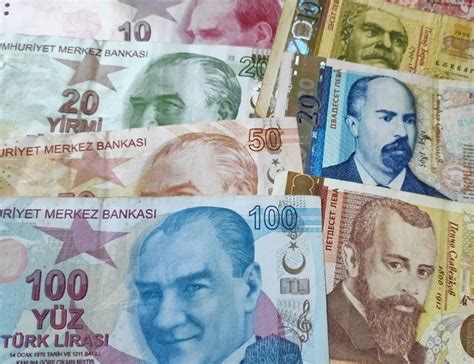 Bulgarian levs to Turkish liras today .